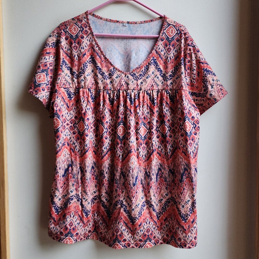 Amazon Aztec Zig-Zag Style V-Neck Shortsleeve Jersey Size 2XL